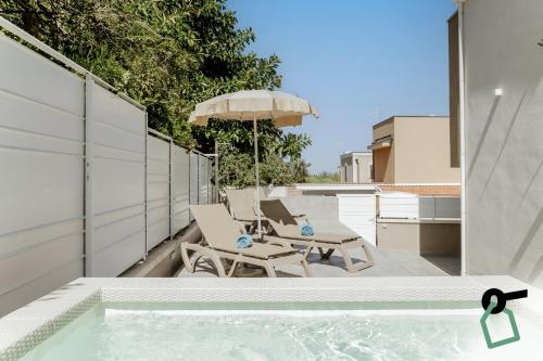 Apartment with Balcony image 9