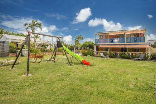 Playground, Villa Pomme Cannelle in Berard