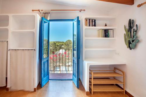 Can Toni Blay Can Toni Blay