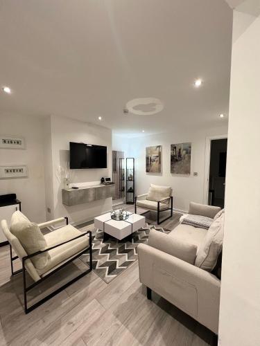 Entire House - Near Etihad stadium and Central Manchester, Manchester