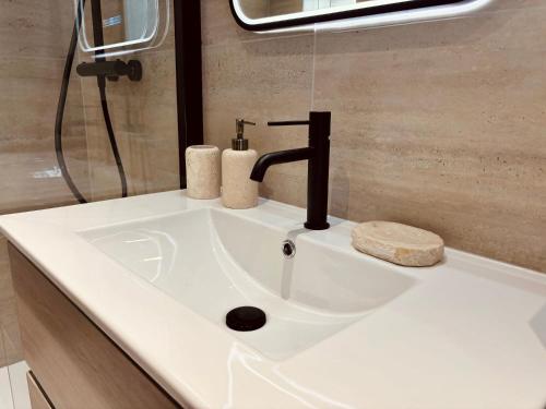 Le Penthouse Bourdonnais - image 11