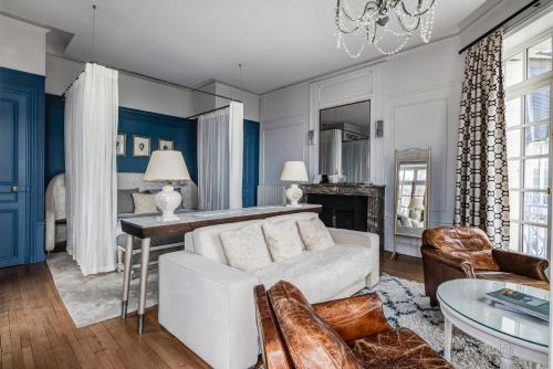 Château des Avenieres