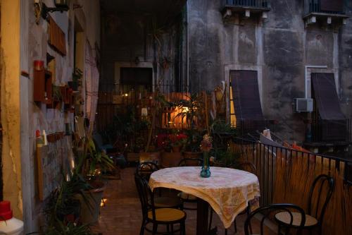 Terraza/balcón, Casa Verdi - House of Travelers in Catania