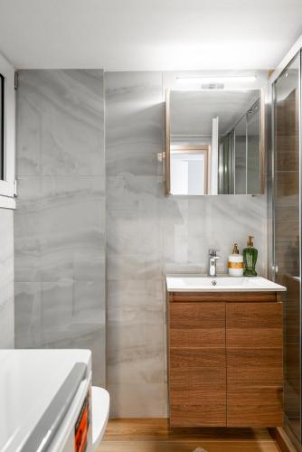 big practical economic apartment, Atenas (foto 10)