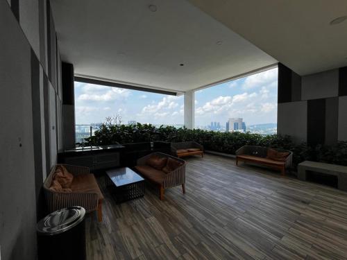 THE COLONY INFINITUN Sweet Home SR - image 9