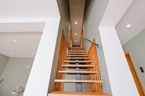 Lovely studio fully equipped near subway N12 - image 5