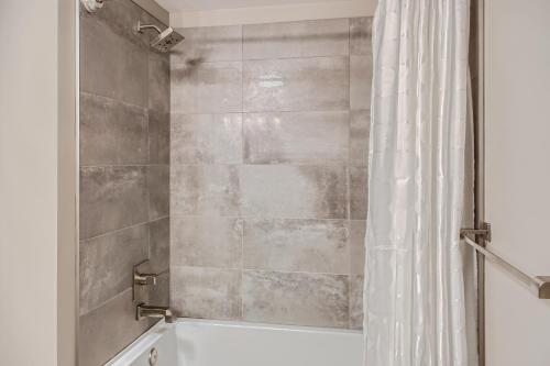 Stonegate Resort Unit B202 in Big White, Canada