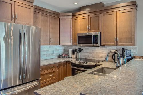 Stonegate Resort Unit B202 in Big White, Canada