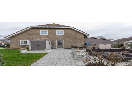  Cosy apartment near center in Zoutelande