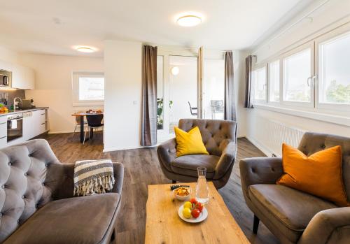 URBAN ISLAND I Riverside Apartments