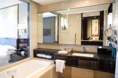 601986588 DoubleTree By Hilton Anhui