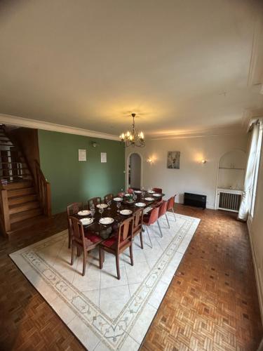 Appartement 6 Chambres Coeur de Ville - Location saisonnière - Soissons