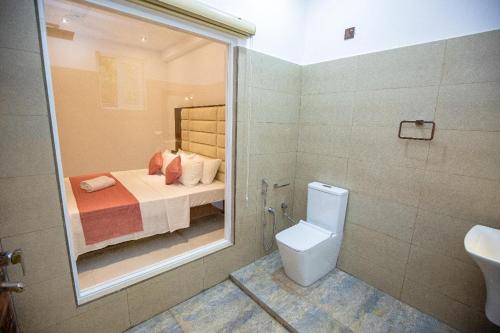 1 queen bed