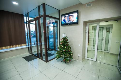 Fox Hotel - image 6