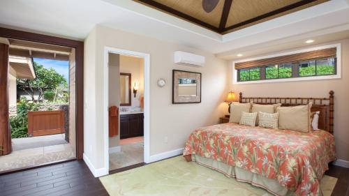 ENDLESS SUMMER Elegant KaMilo Home with Heated Pool and Guest Cottage ENDLESS SUMMER Elegant KaMilo Home with Heated Pool and Guest Cottage