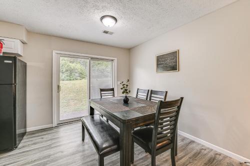 Family-Friendly Home with Big Yard In Elizabethtown! in Elizabethtown, USA