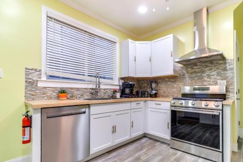 3 Mi to Ford Field Detroit Home with Decks! in Detroit, USA