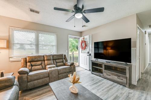 Family-Friendly Home with Big Yard In Elizabethtown! in Elizabethtown, USA
