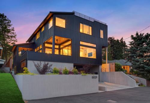 Northwest Seattle Modern Home