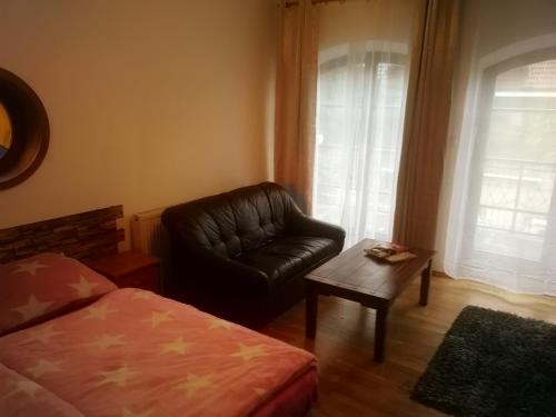 Vilа Barrandov pokoj 2, Praha (fotografie 4)