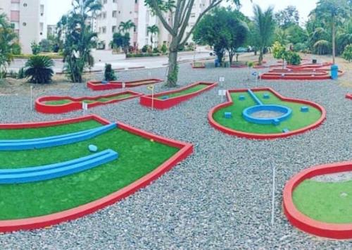 Поле для гри в гольф (власне), Depar 8 pers Tonsupa Playa Almendro in Атакамес