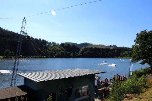 Ferienwohnung Sonnenblick Balkony - WIFI - New & Modern - Winterberg - Niedersfeld