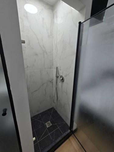 Ryo 39 דירת נופש מושלמת מרחק 5 דקות מחוף הים, Bat Yam (photo 3)