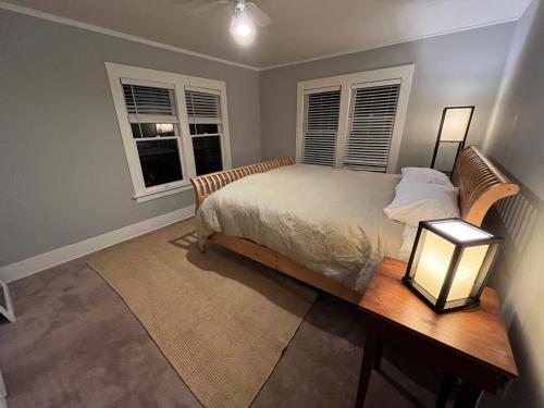 Hudson Ship Canal Place - Heart of Seattle Fremont Tech Center