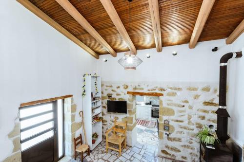 Xanthippi's in Armeni