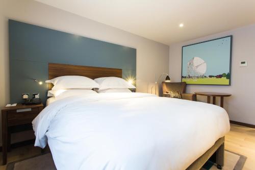 Cottons Hotel and Spa - image 2