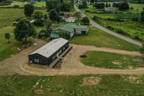 2 Centuries Farm in Jamestown, USA
