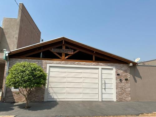 外部景觀, Casa grande com Piscina e Churrasqueira in 雅爾丁福莫蘇