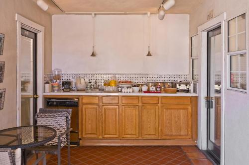La Maison Hotel - image 8