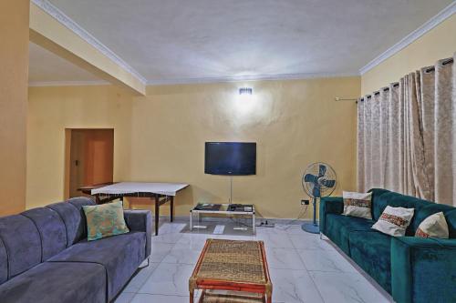 Aufenthaltsraum/TV-Zimmer, Ulemwaka Lodge in Nkopola