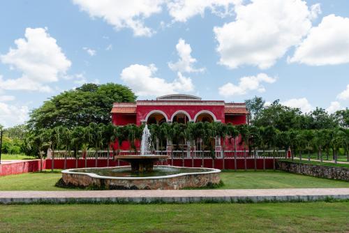 Hacienda Yabucu in Seyé, Mexico