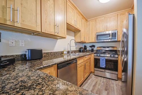 Stylish and Bright 1BDR in Marina Del Rey for 3 Pax in Los Angeles, USA