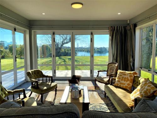 Calm Swan Villa - image 2
