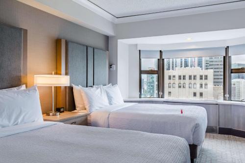 2 double beds