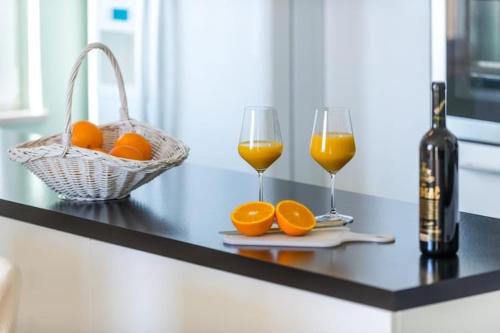 Stella Maris- One Bedroom Apartment with Balcony and Sea View