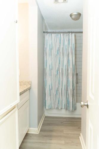 Echelon Oasis on Fleming Drive Modern Comfort & Smart Living in Houston, USA