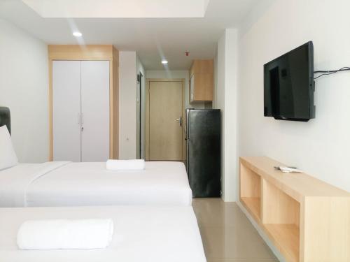 Brand New Studio at De Prima Apartment By Travelio
