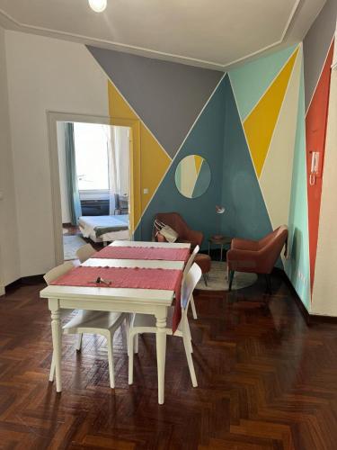 A Colorful Spot for La Dolce Vita, Řím (fotografie 4)