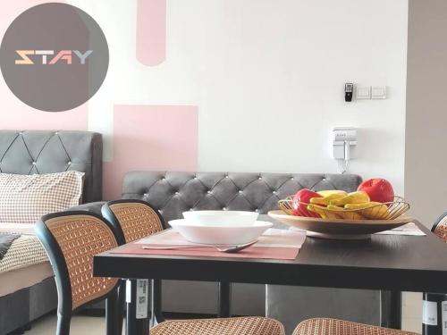 S21-13A Teega Family Cozy Suites Netflix BySTAY