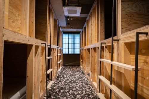 Onsen Guesthouse Tsutaya - Hostel Room Type - Bunk Bed in Female Dormitory Room  