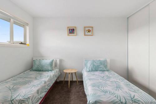 Contemporary & Central in Exclusive Sandy Bay, Sandy Bay (Foto 8)