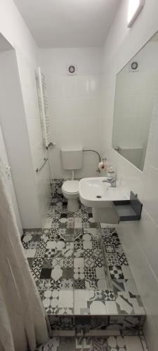 Capra Vecinului Capra Vecinului