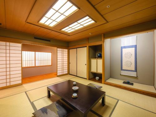 Tsubamesanjo Washington Hotel in Sanjo