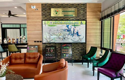 Lobby, Khao Sok River Lodge Hotel in Phanom