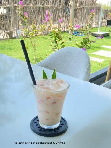 602164094 Island Sunset Hotel - Đảo Phú Quý