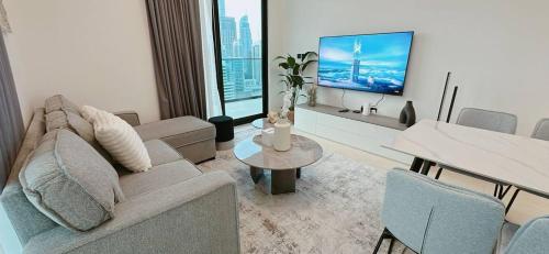 Premium 2br Apt Burj Khalifa View Pool Access, Дубай (фото 4)